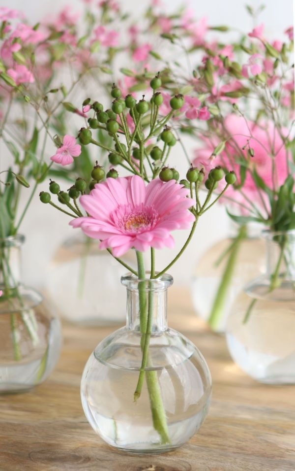 Bouteille ronde en verre de 10cm de haut Ø 8cm (plateau de 24 pièces) [IFS-129193]