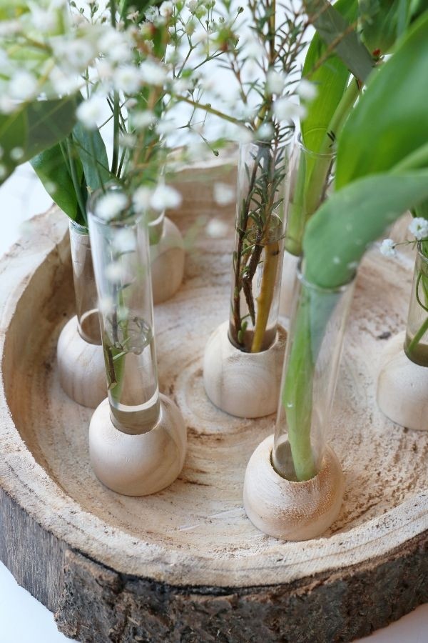 Base en bois avec tube à essai de 2 cm de diamètre et de 10 cm de hauteur (1 pièce) [IFS-29216]