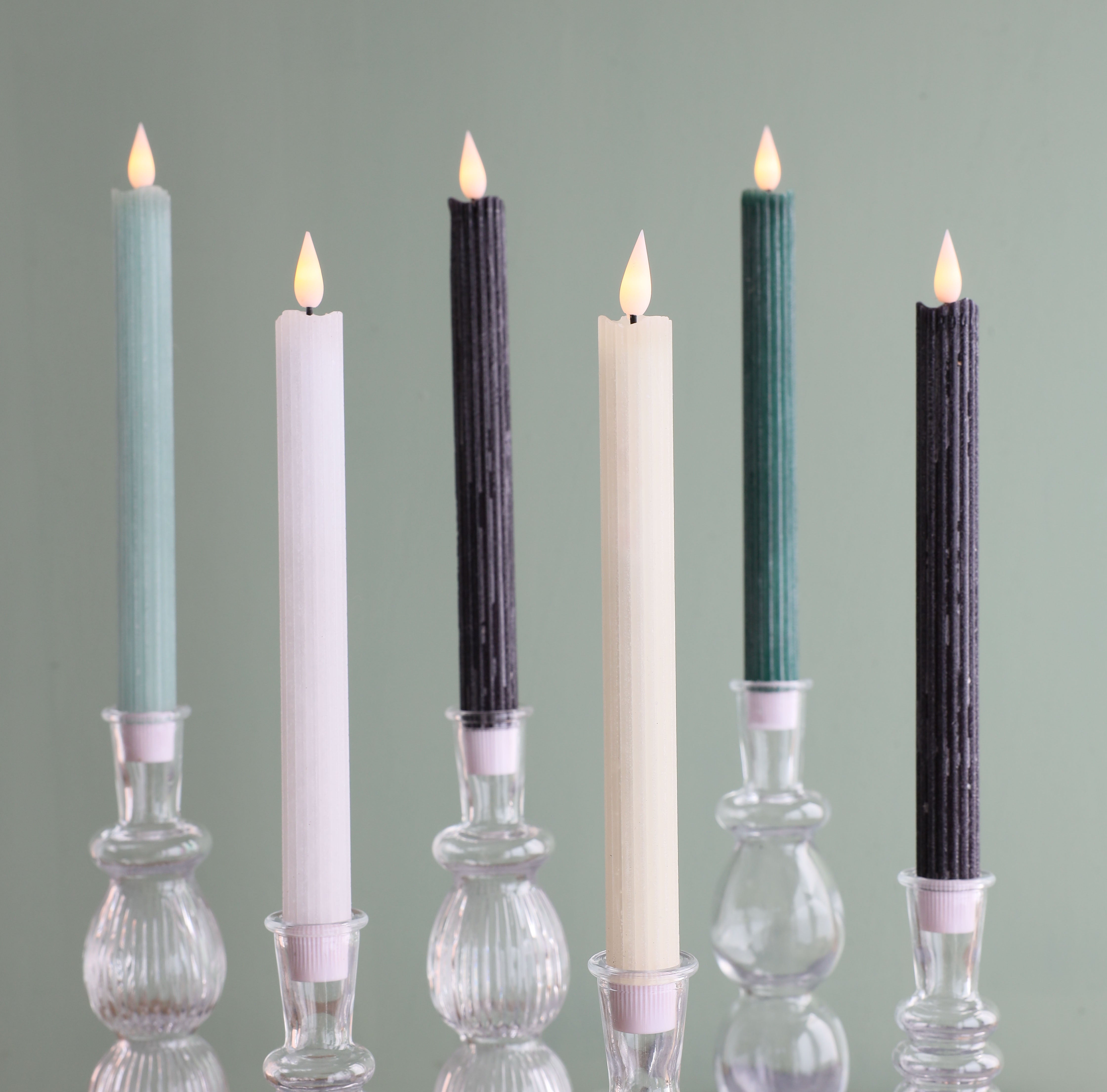 Bougie crayon LED Ø2,1 h. 25cm vert mousse (Ensemble de 2 pcs) [IFS-32580]