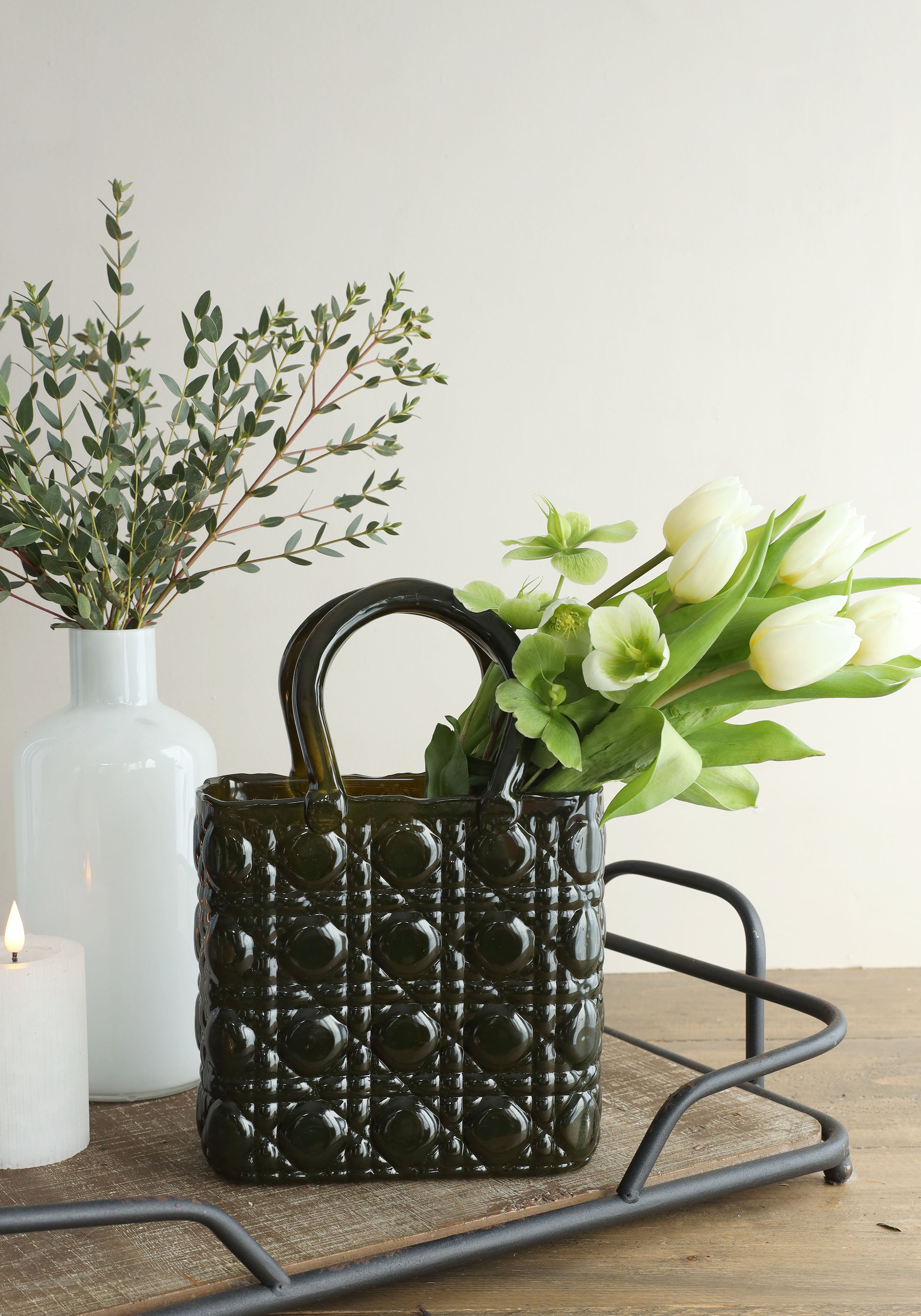 Vase sac à main Elysee poignée en verre L.19 x l.11 x H.28 cm vert foncé (1 pc) [IFS-37245]