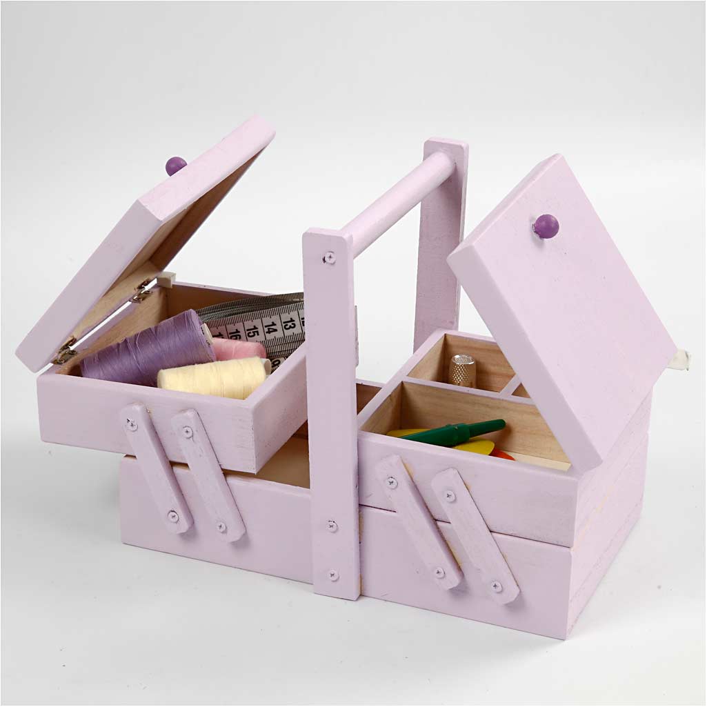 Boîte à couture, dim. 24x16,3x19 cm, 1 pièce [HOB-57770]