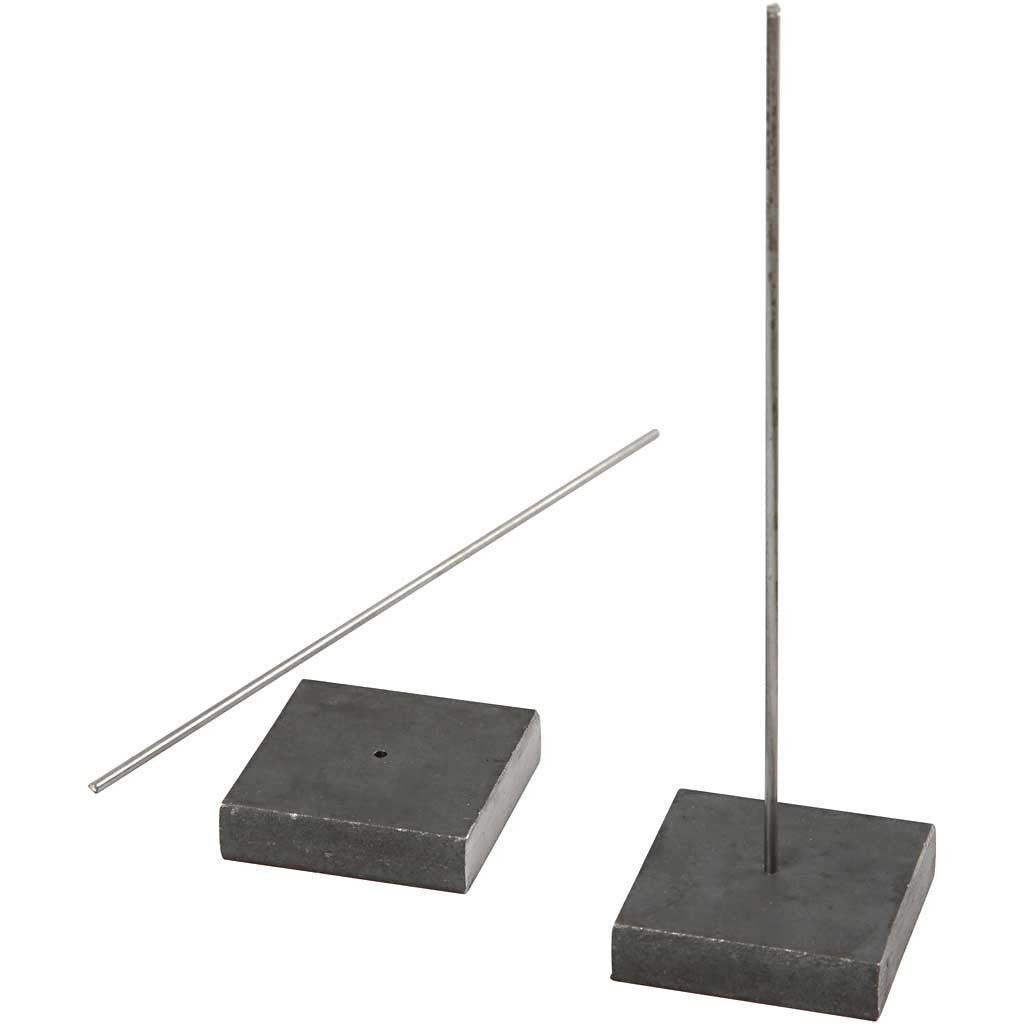 Socle en métal, dim. 4x4x1 cm, diamètre intérieur 2 mm, 1 pièce [HOB-58030]