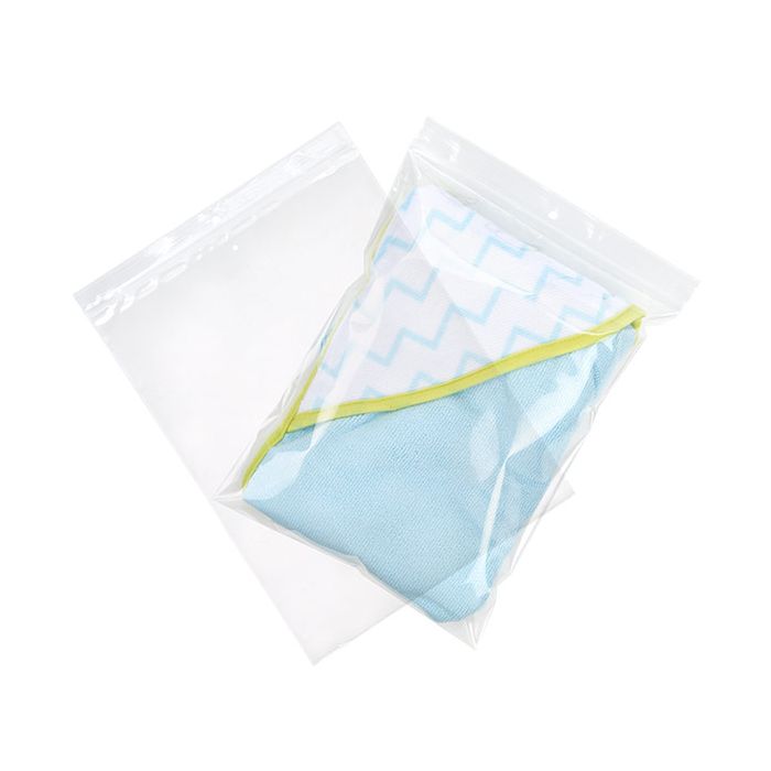 Sachet zip à transparence cristalline 100 microns avec trou de suspension européen + trou d'aération 22,9x30,5cm (100 pièces) [Z4R912V]