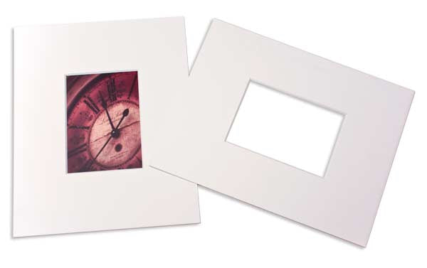Double passe partout Blanc 4.5 x 6.5cm pour le découpage intérieur. 27.9 x 35.6cm (25 Pièces) [MS31003]