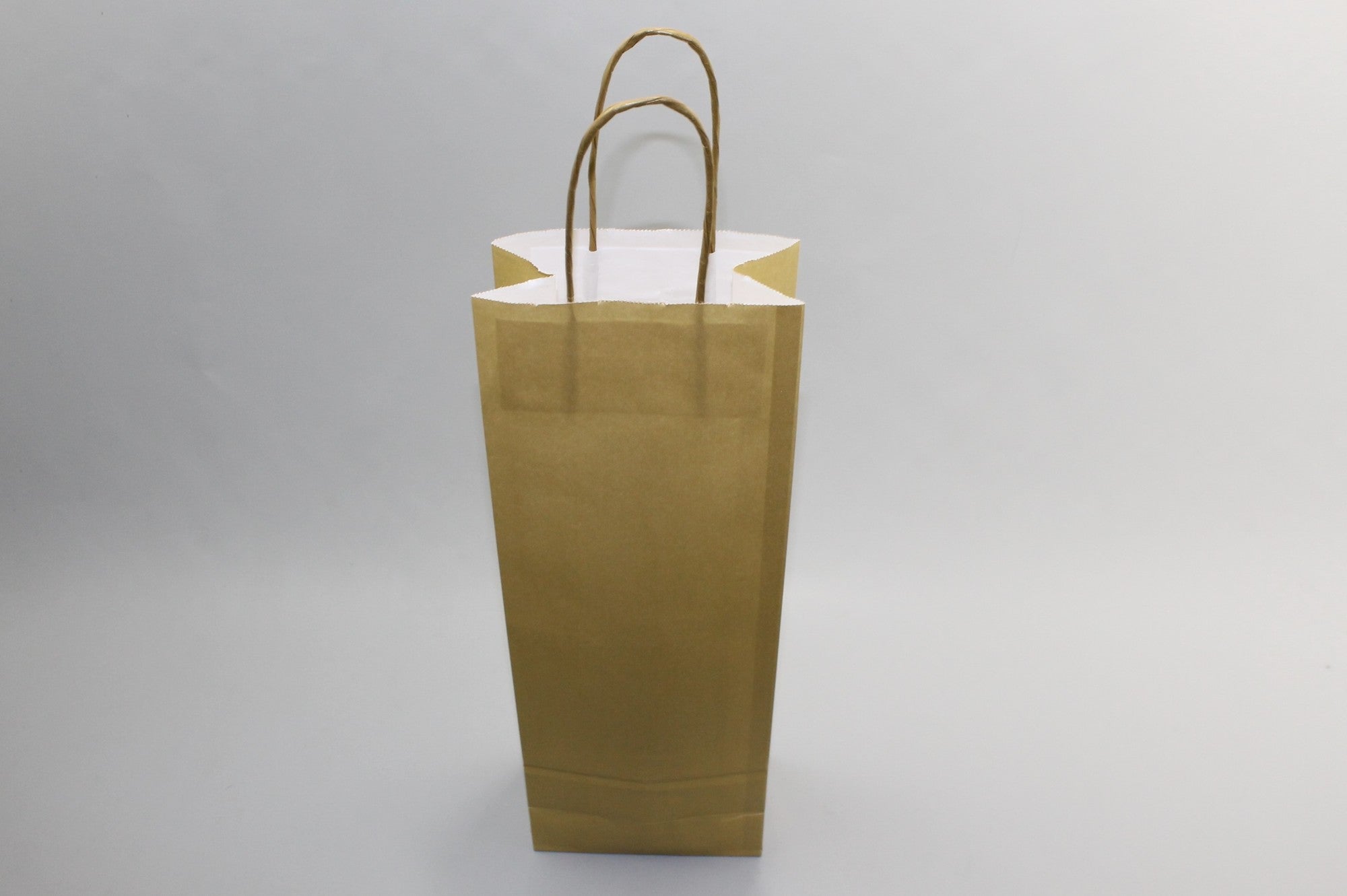 Sac à bouteilles en papier kraft or 110 g/m 14x8x39 cm (50 pcs) [PAWF1439SI]