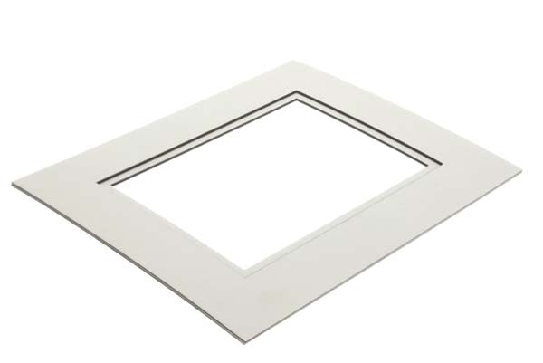 Double Passe Partout Blanc/Noir 19 x 24cm pour le découpage intérieur. 27.9 x 35.6cm (10 Pièces) [MD20194]