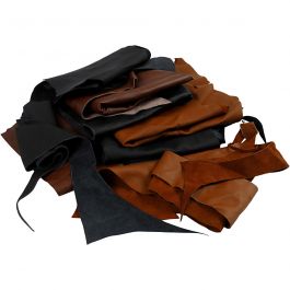 Cuir véritable, ép. 1,0-1,2 mm, la couleur peut varier,Le contenu peut varier , ass. de couleurs, 2 kg/ 1 Pq. [HOB-44915]